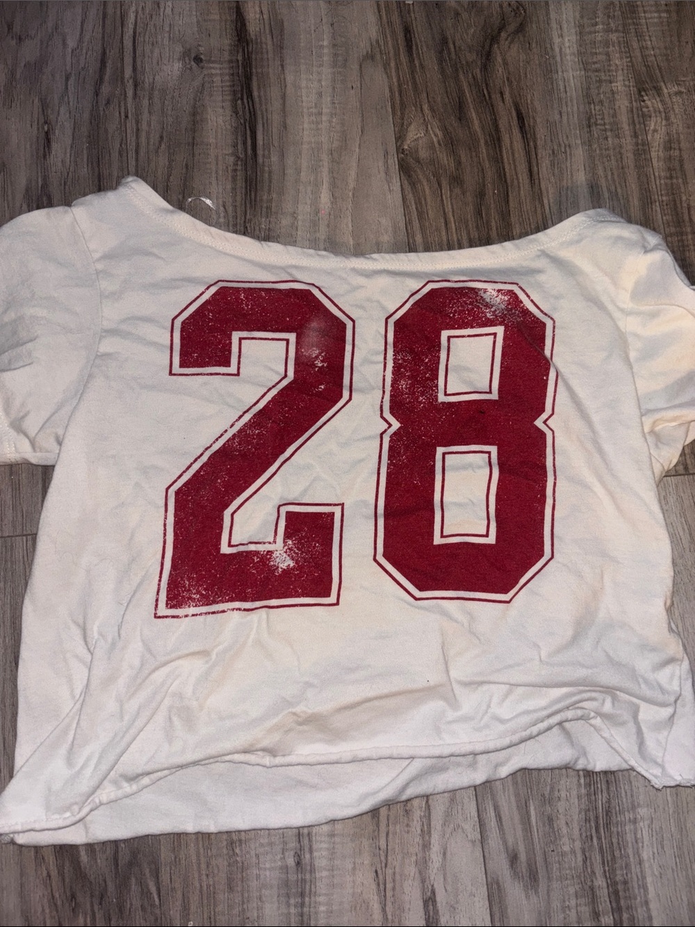 Aeropostale White Cropped Tee with Red '28' Graphic
